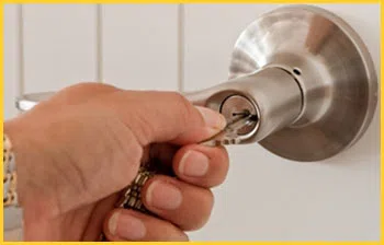 Exclusive Locksmith Service Pooler, GA 912-307-9027 - 16-emergency-unlock